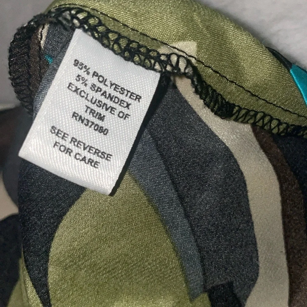 Cato  Colorful Satin Blouse Size L - Picture 7 of 7